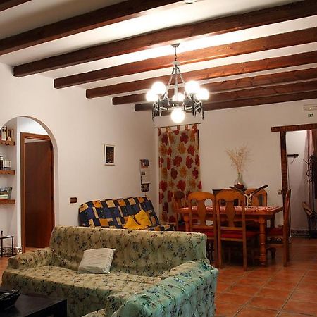 El Hogar De Ardwina Casa de hóspedes Alía Exterior foto